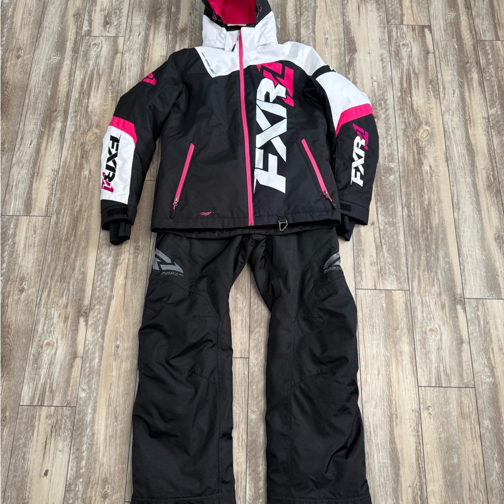 Women FXR Snowmobile Jacket and Bibs Set